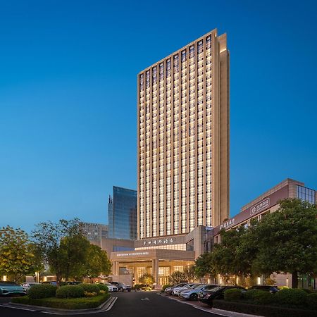 Dongguan Dongcheng International Hotel - Free Shuttle Buses For Executive Room Guests During Canton Fair Buitenkant foto