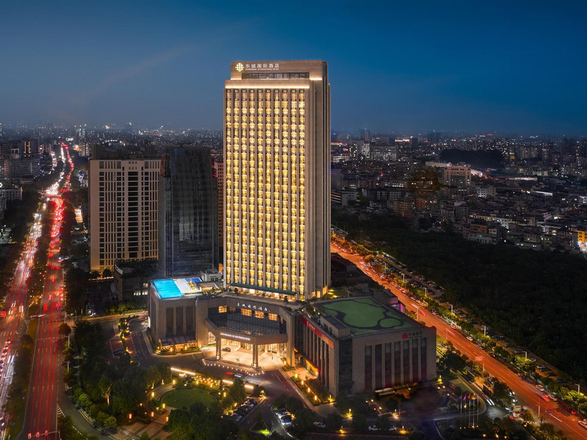 Dongguan Dongcheng International Hotel - Free Shuttle Buses For Executive Room Guests During Canton Fair Buitenkant foto