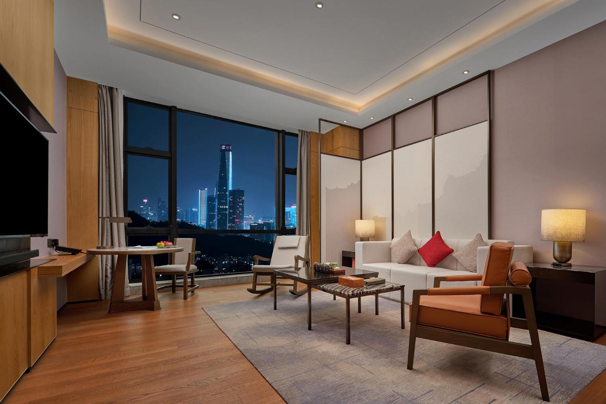 Dongguan Dongcheng International Hotel - Free Shuttle Buses For Executive Room Guests During Canton Fair Buitenkant foto