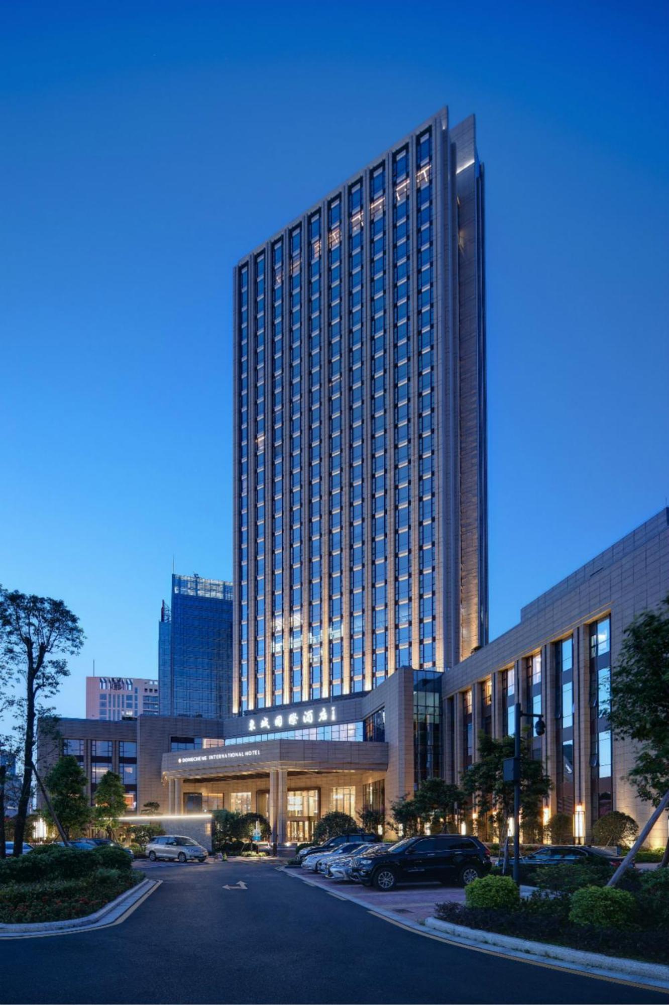 Dongguan Dongcheng International Hotel - Free Shuttle Buses For Executive Room Guests During Canton Fair Buitenkant foto