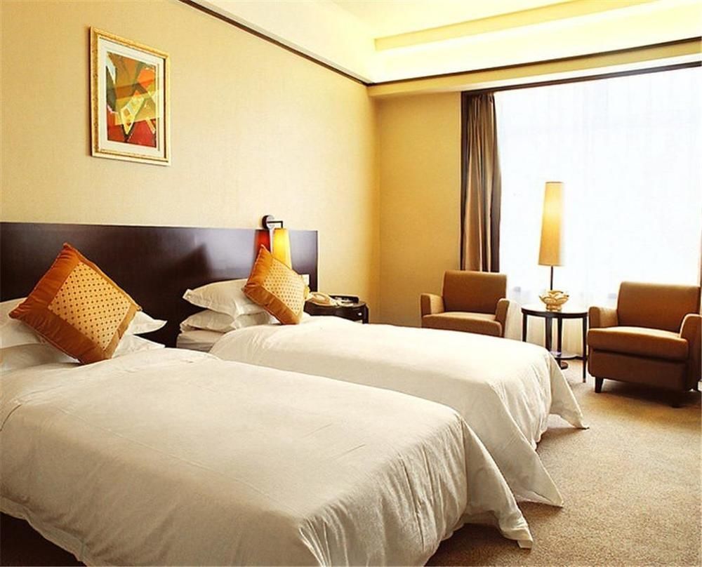Dongguan Dongcheng International Hotel - Free Shuttle Buses For Executive Room Guests During Canton Fair Buitenkant foto