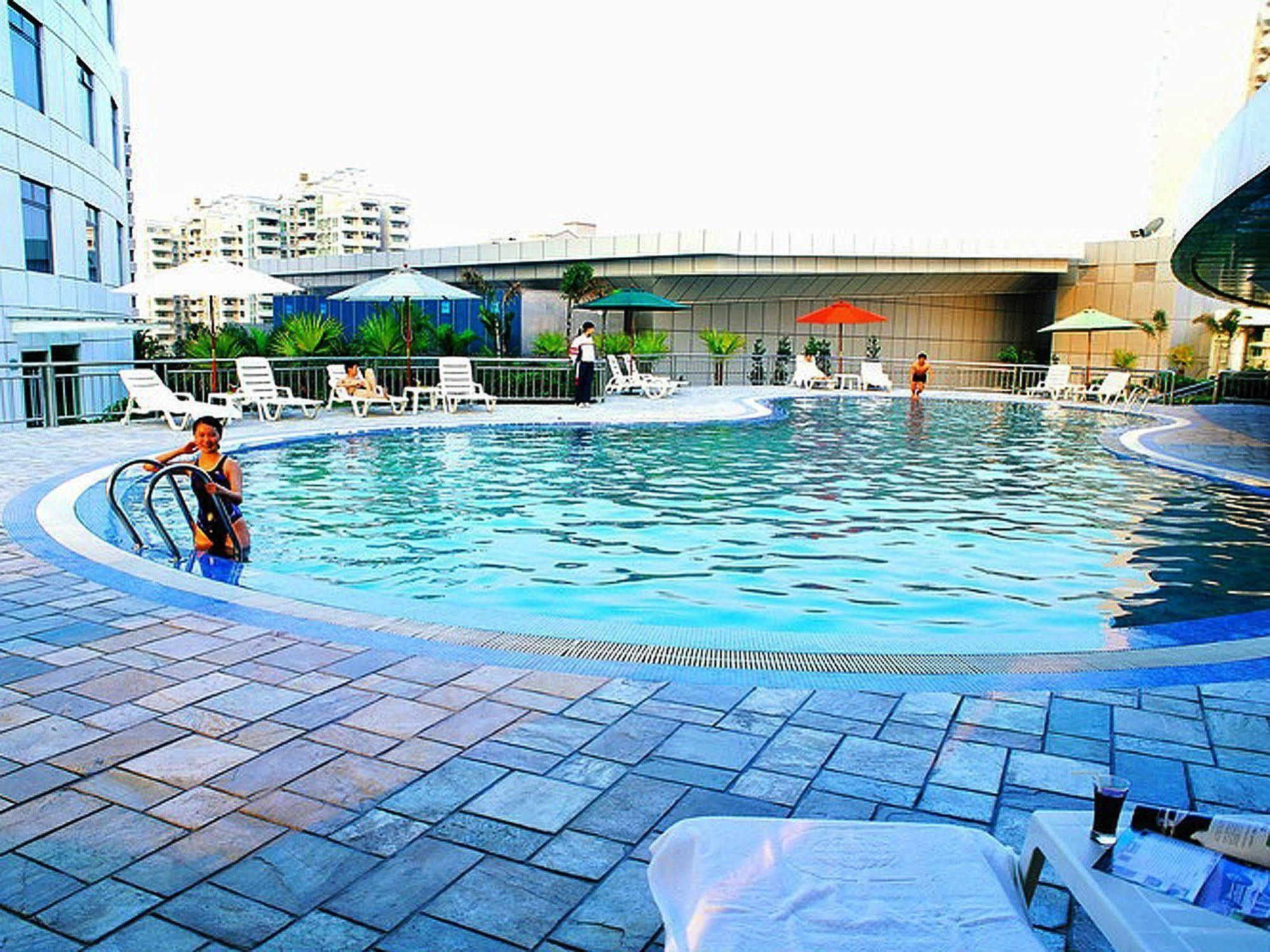 Dongguan Dongcheng International Hotel - Free Shuttle Buses For Executive Room Guests During Canton Fair Buitenkant foto